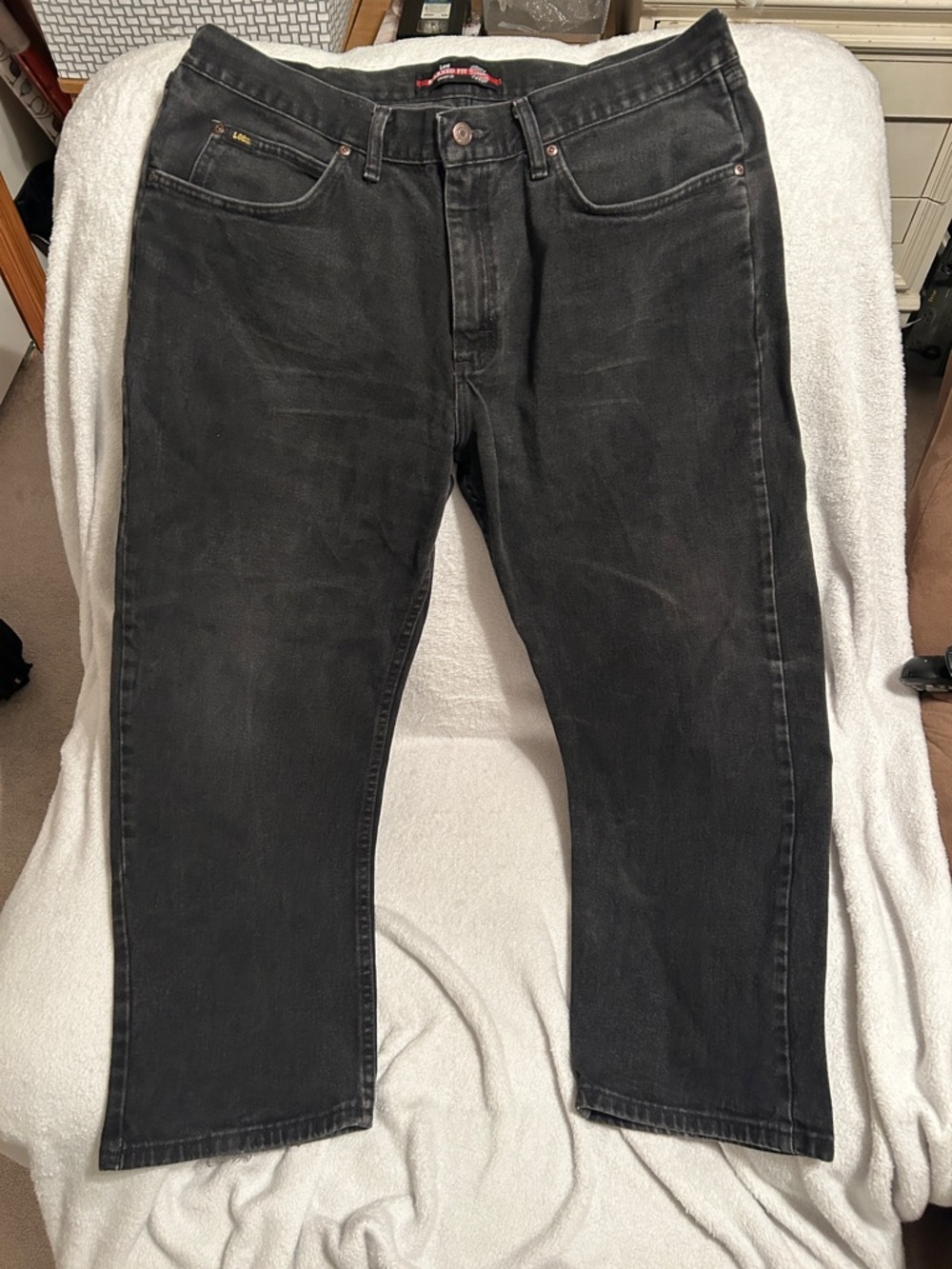 Lee Men’s Relaxed Fit Black Denim Jeans